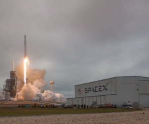 Start rakiety Falcon 9 z przylądka Canaveral