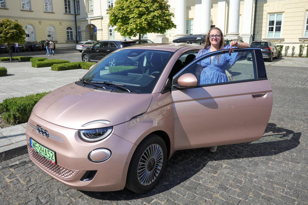 Elektryk za rozliczenie PIT! Warszawa rozdaje nagrody za rozliczanie podatku