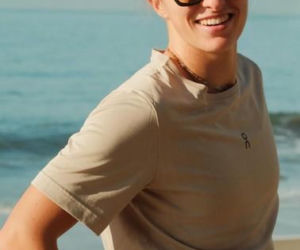 Iga Świątek na plaży w Kalifornii