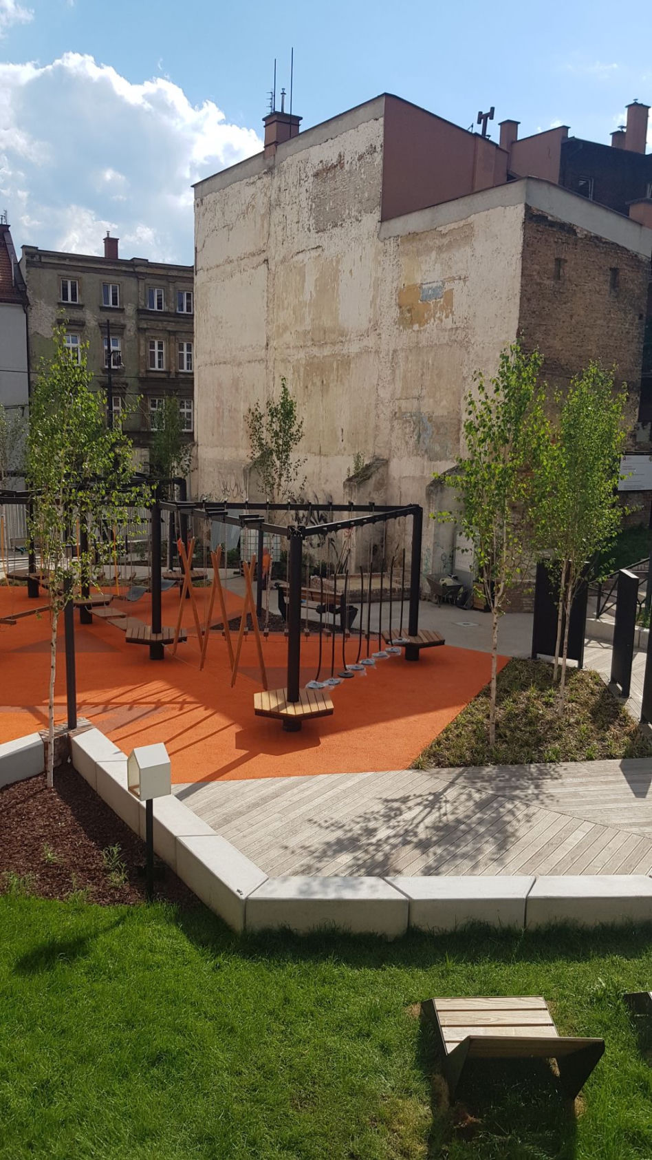 Nowy park kieszonkowy w Bytomiu: wielofunkcyjna strefa w centrum miasta
