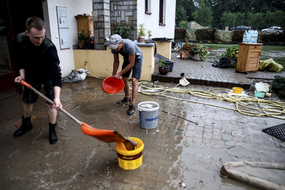 Zalane wsie czekają na ratunek