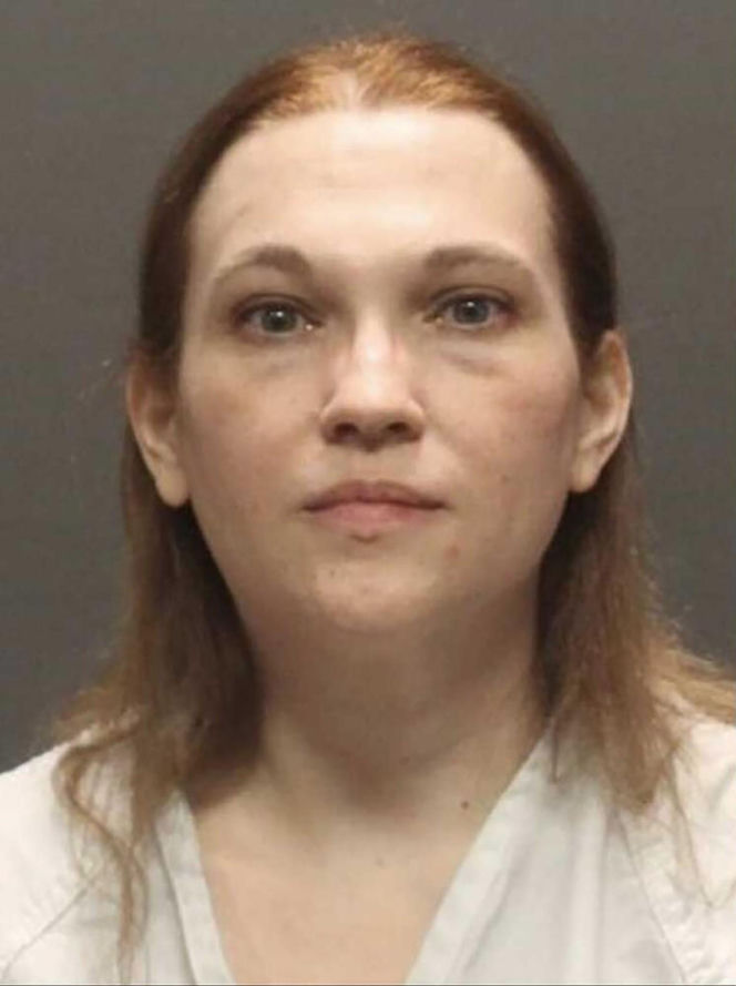 Rodzice w potworny sposób zabili dwoje dzieci. Pozostałym kazali patrzeć