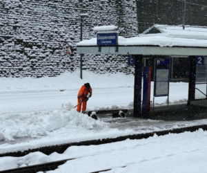 Szwajcaria/ Wykoleił się pociąg w Alpach, trwa akcja ratunkowa