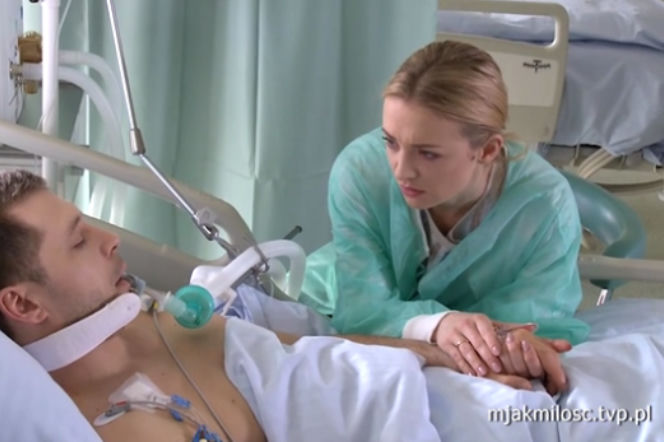 M jak miłość odcinek 1303, Asia (Barbara Kurdej-Szatan), Tomek (Andrzej Młynarczyk)