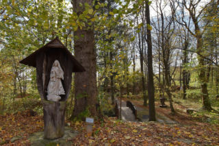 To jedna z najpiękniejszych gmin w Małopolsce. Znajdowała się w czterech województwach