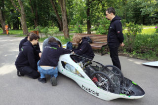 Hydros i Hydra gotowe do kolejnego Shell Eco-marathon. Jak zmieniły się bolidy?