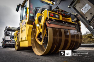 Pierwszy asfalt na Trasie Północnej