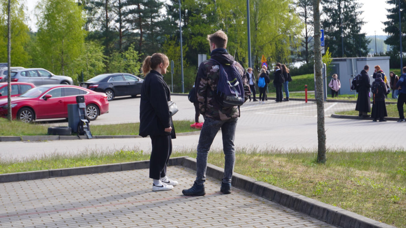 Pielgrzymka maturzystów 2024. 200 osób poszło do Gietrzwałdu modlić się o powodzenie na maturze [ZDJĘCIA]