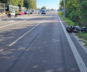 Wypadek w Rudnej Małej. Motocyklista trafił do szpitala
