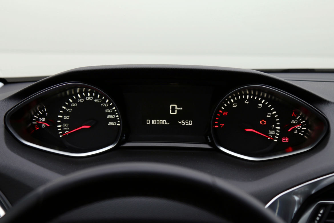 Peugeot 308 1.2 PureTech 110 KM Active