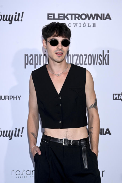 Radek Pestka wygrał Top Model w siwych włosach. Dziś ma 30 lat i jest nie do poznania