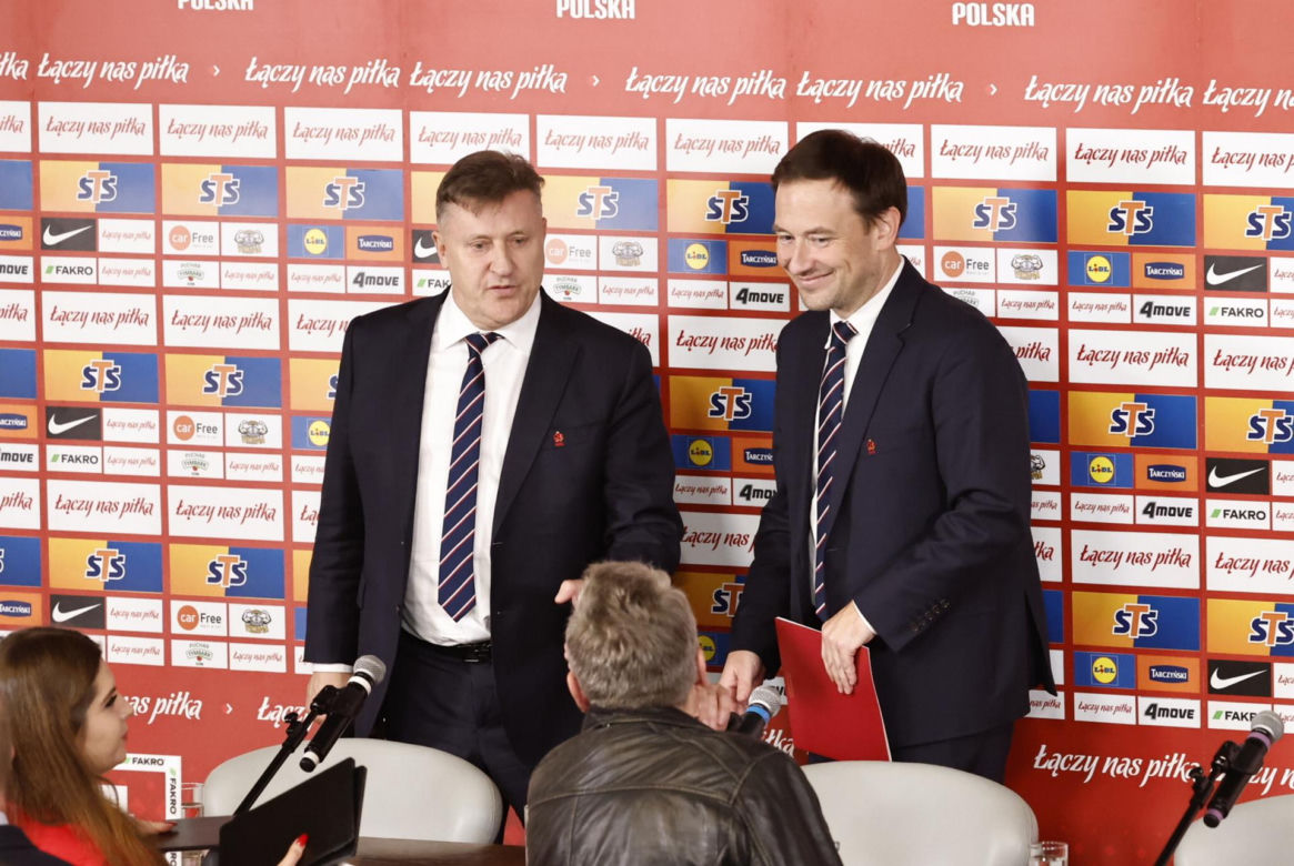 Cezary Kulesza i sekretarz Łukasz Wachowski ogłosili nowego sponsora PZPN