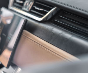 Nowy Jaguar XF (2021)