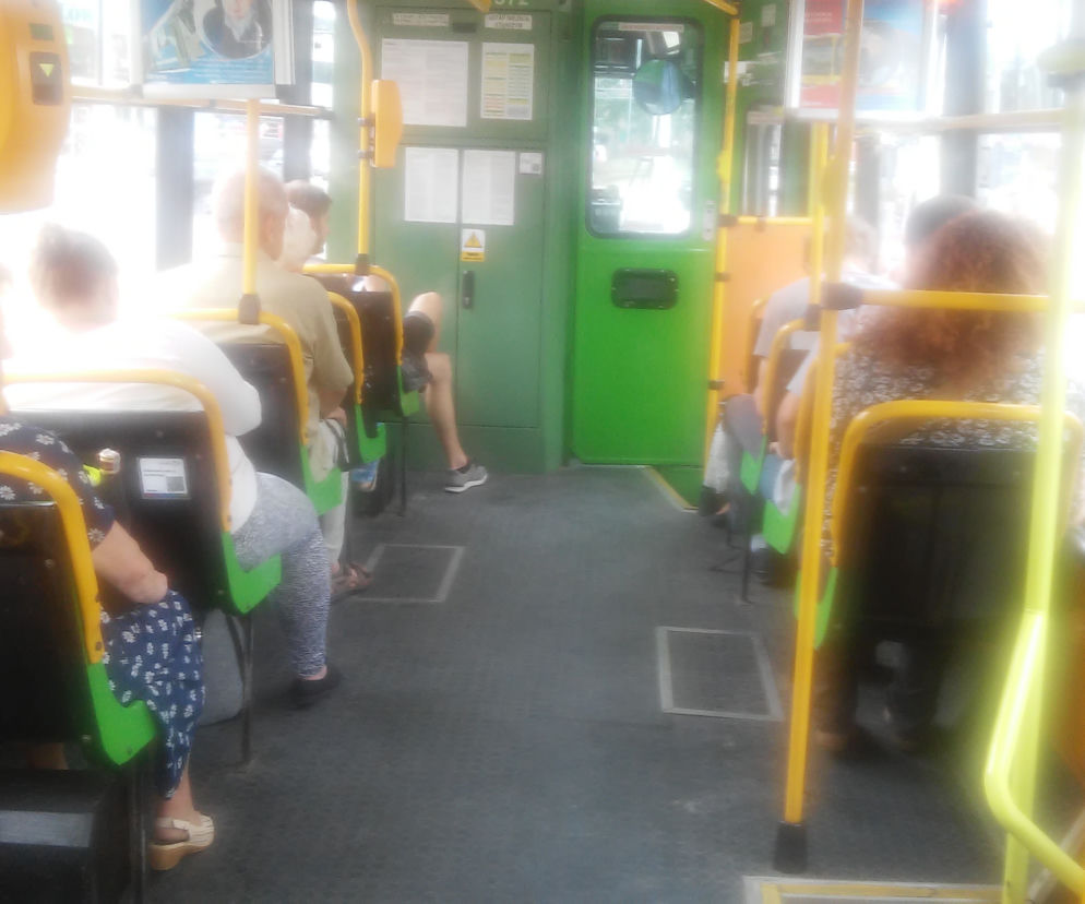W tramwajach picie piwa jest zakazane