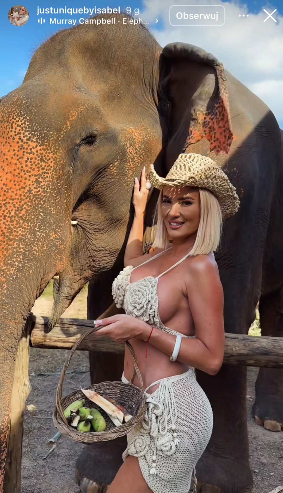 Gwiazdy witają nowy rok w bikini