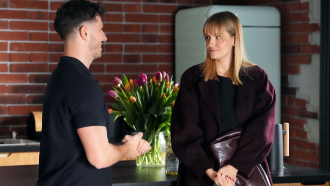 Barwy szczęścia, odcinek 3348: Justin (Jasper Sołtysiewicz), Ola (Michalina Robakiewicz