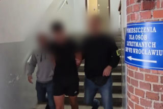 Brutalny napad na uczniów we Wrocławiu! Młodociani bandyci w rękach policji