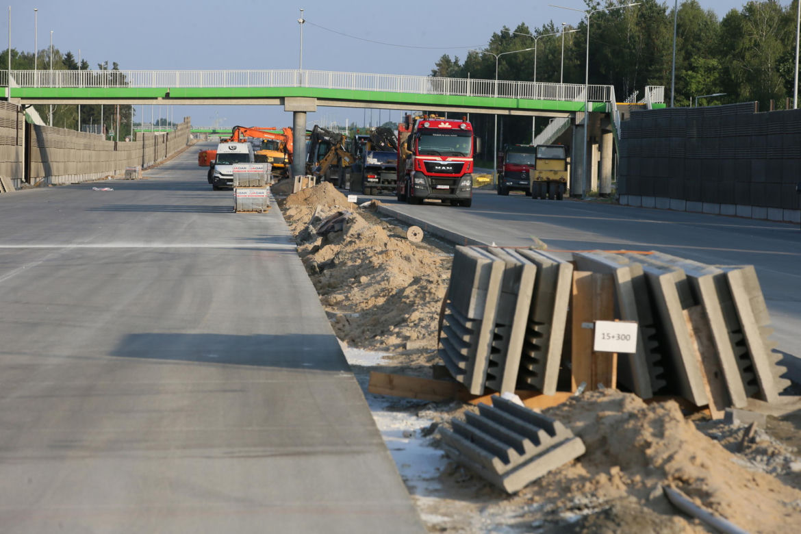 Otworzą zakręt w Zakręcie! GDDKiA kończy budowę S17. Czy to koniec korków?