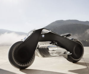 BMW Vision Next Concept 100 – bez kasku, bez upadków