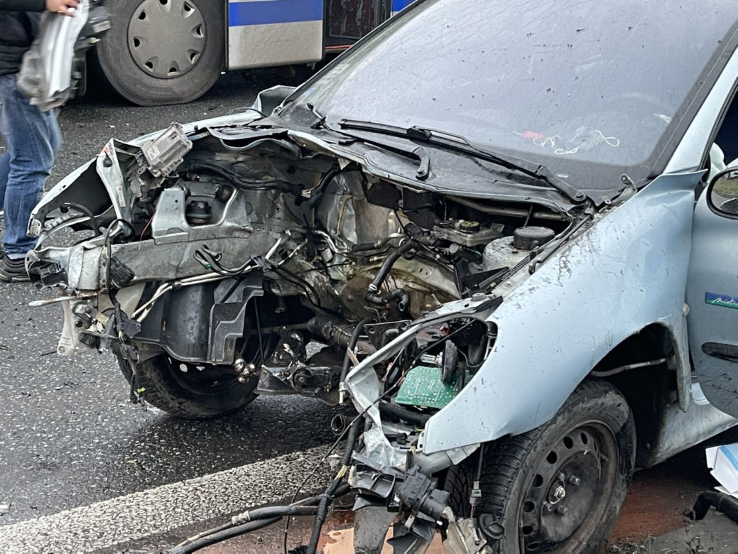 Potężna kraksa pod Warszawą. Wylotówka zablokowana