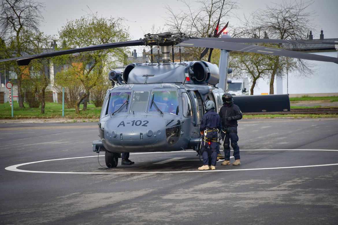 Komandosi ćwiczyli z Black Hawkiem [GALERIA]