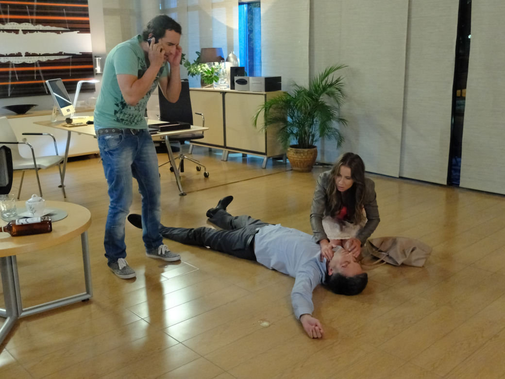 Pierwsza miłość. Beata (Katarzyna Ankudowicz), Artur (Łukasz Płoszajski), Kaśka (Michał Koterski)