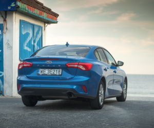 Ford Focus Sedan 1.0 EcoBoost 125 KM 6MT Connected