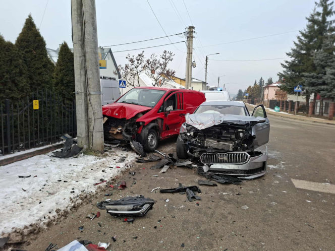 Wypadek u zbiegu ulic Miodowej i Smugowej