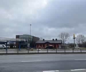 Nietypowy McDonald's przy ul. Radzymińskiej w Warszawie