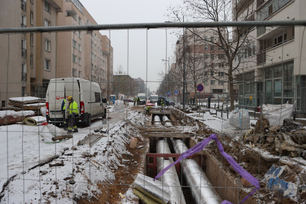 Aż 130 budynków bez ciepła na Pradze i 40 na Mokotowie