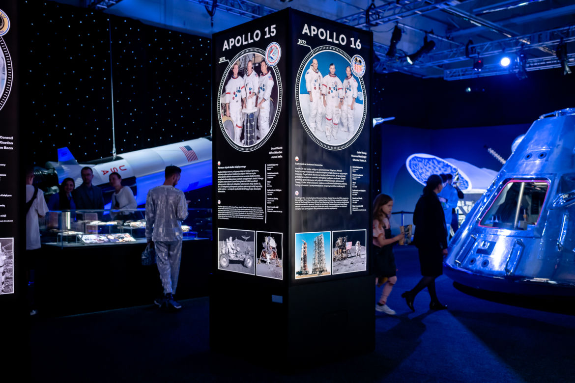 COSMOS DISCOVERY Space Exhibition w Warszawie