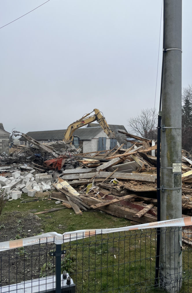 Odbudowa domu w Wyrykach Woli pod Włodawą