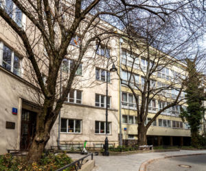 Dom Pod Żaglem na Alei Przyjaciół w Warszawie