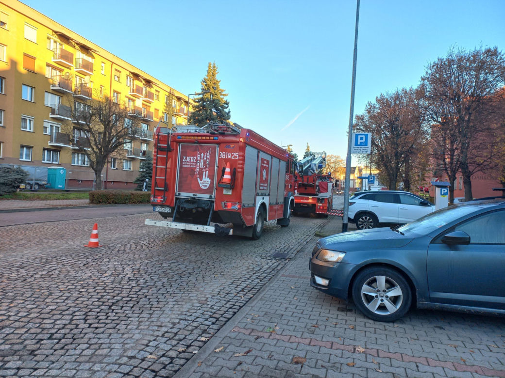Zgłoszenie o pożarze na Dąbrowskiego w Lesznie. Pożaru nie było