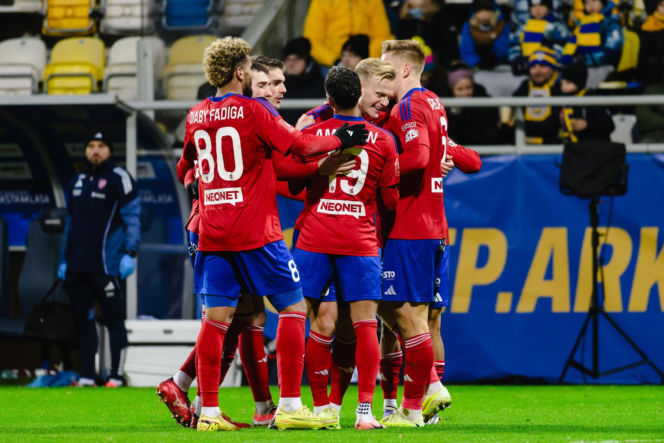 Mecz Ekstraklasy Arka Gdynia - Raków Częstochowa