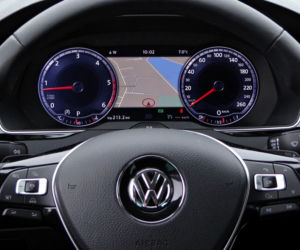 Volkswagen Passat Limousine B8 Highline 2.0 TDI DSG BlueMotion