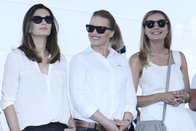 Marsz Różowej Wstążki 2015. Małgorzata Socha, Anita Sokołowska, Magdalena Stużyńska