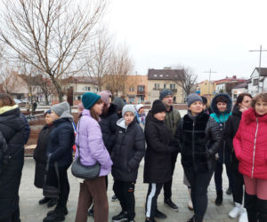 Starachowice solidarne z Ukrainą. Wiec poparcia na Rynku