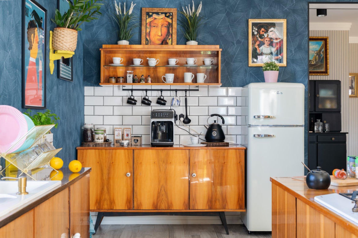 Kuchnia w stylu vintage – pomsyłowa zabudowa (1)