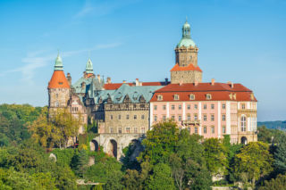 Zwłoki kobiety w rzece u podnóża zamku Książ! Makabryczne odkrycie w Wałbrzychu