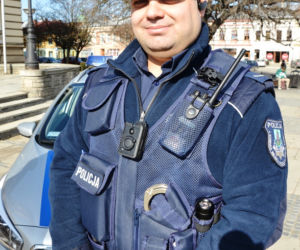 Małopolska: Tego jeszcze nie było. Policjanci dostali kamerki na mundury