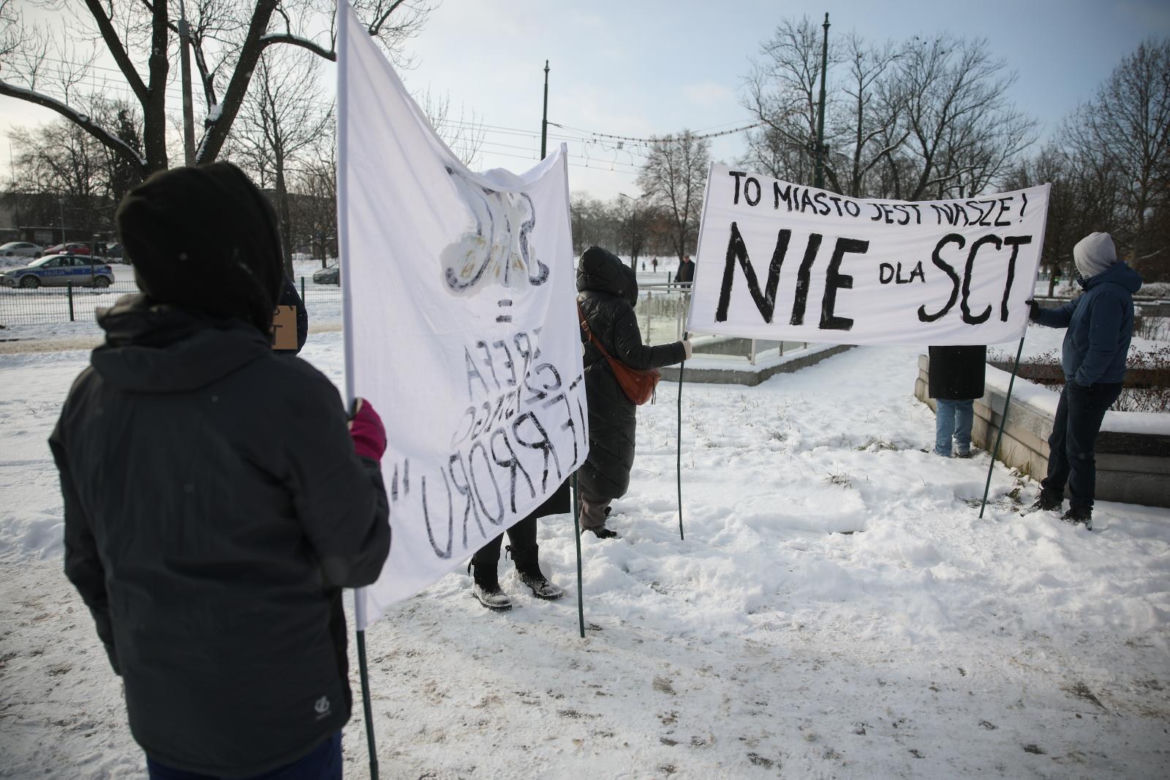 Protest przeciw Stefie Czystego Transportu w Krakowie