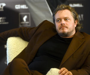 Tomasz Schuchardt kiedyś i dziś. Aktor słynie z metamorfoz, bywa niemal nie do poznania