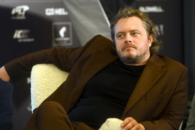 Tomasz Schuchardt kiedyś i dziś. Aktor słynie z metamorfoz, bywa niemal nie do poznania