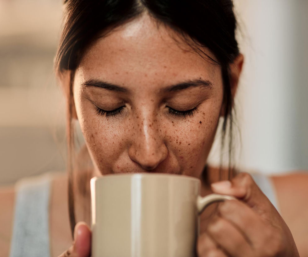 Polacy piją to codziennie, nie wiedząc, że może ich uratować przed rakiem