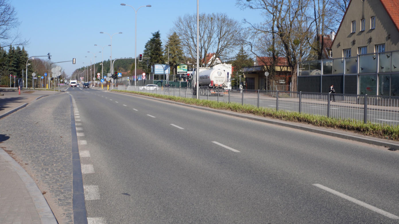 To najdłuższa ulica w Olsztynie. Przebiega aż przez trzy osiedla. Zaskakujące, ile ma metrów!