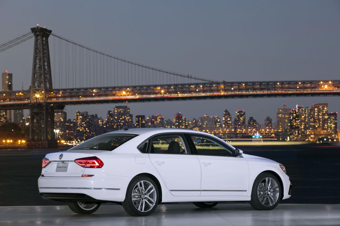 Amerykański Volkswagen Passat R-Line 2016