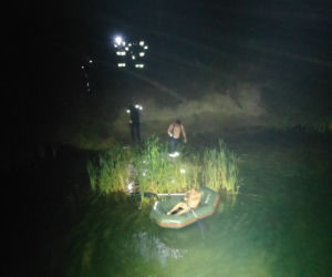 UFO uratowalo śpiącego na pontonie