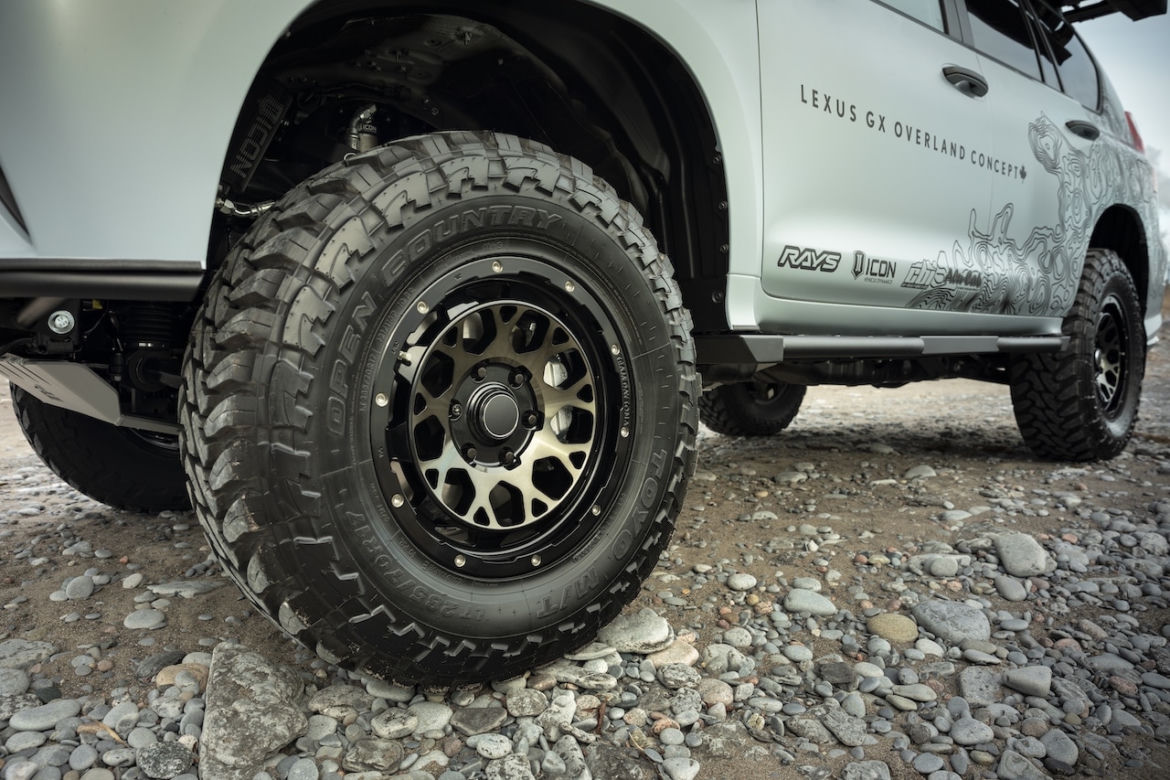 Lexus GX Overland 