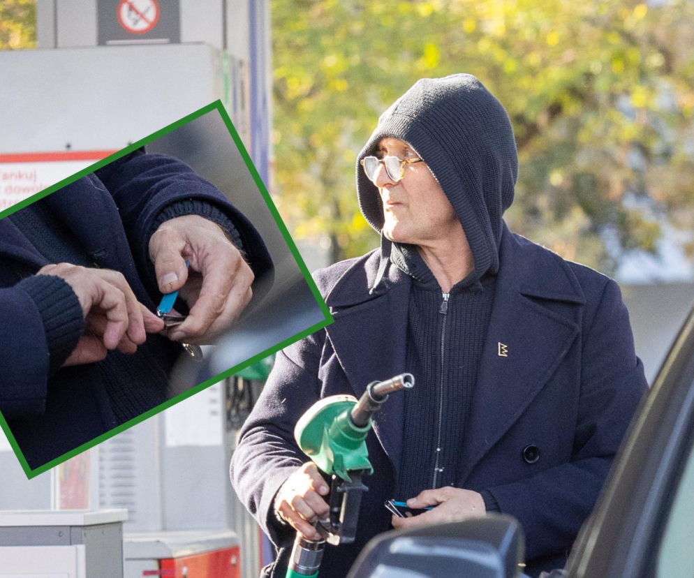 Andrzej Chyra w kapturze tankuje auto. Na miniaturze dłonie aktora obcinające paznokcie. O tym przeczytasz na SE.
